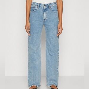 Abercrombie The Loose High Rise Jeans 25 Light Wash